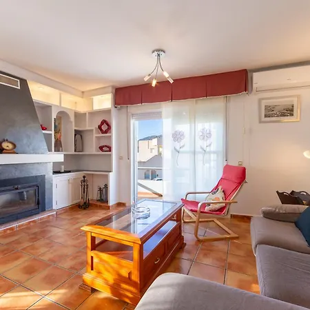 Casa Daniela 1 *