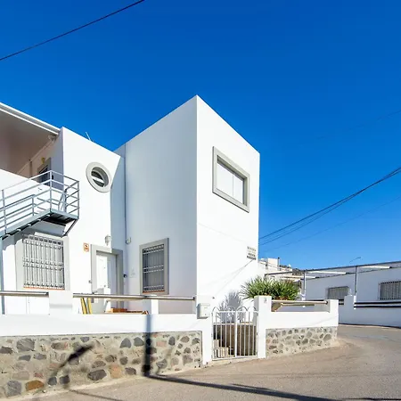 Casa Daniela 1 *